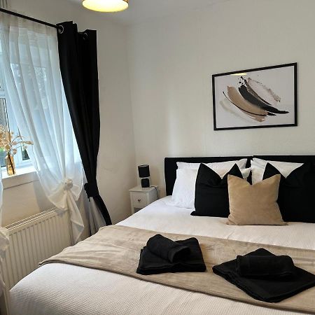 Lovely 2Bedroom 4Mins From Wimbledon Station Londýn Exteriér fotografie