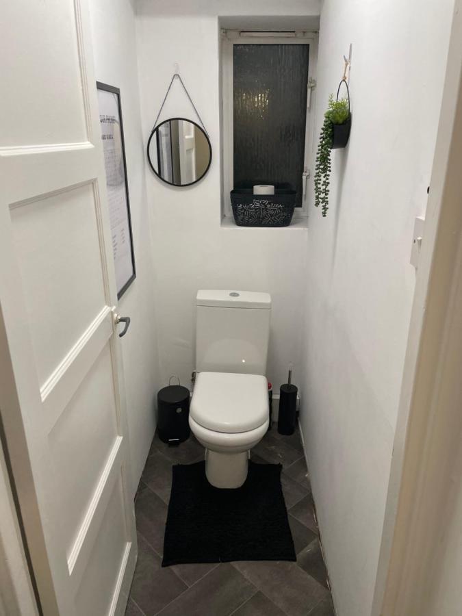 Lovely 2Bedroom 4Mins From Wimbledon Station Londýn Exteriér fotografie