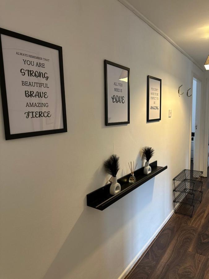 Lovely 2Bedroom 4Mins From Wimbledon Station Londýn Exteriér fotografie